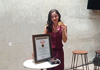 Pecahkan Rekor MURI, Ini yang Dilihat Kirana Larasati saat Menyelam di Kedalaman 127 Meter