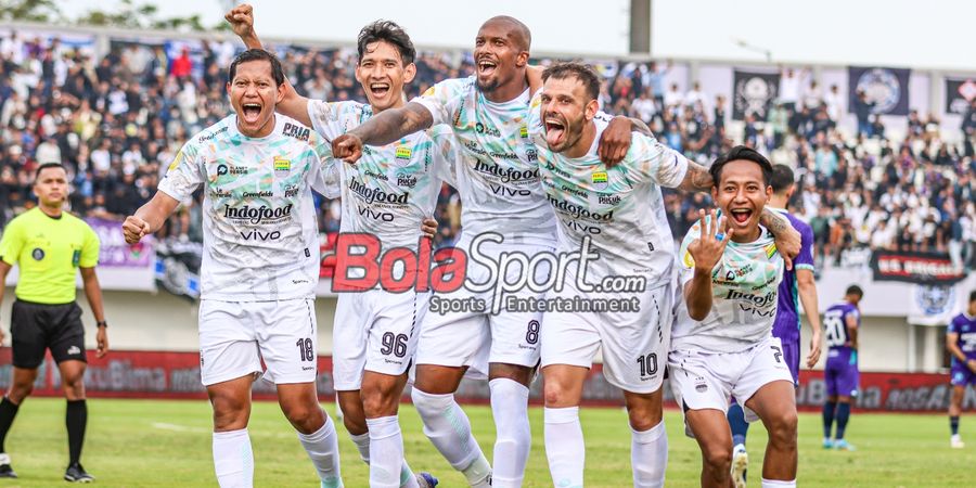Rumor Transfer - Eks Pemain Timnas Denmark Merapat ke Persib Bandung?