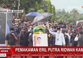 Jenazah Eril Sudah Tiba di Lokasi Pemakaman, Ridwan Kamil dan Atalia Praratya Tegar Iringi Putra Sulung Menuju Peristirahatan Terakhir&nbsp;