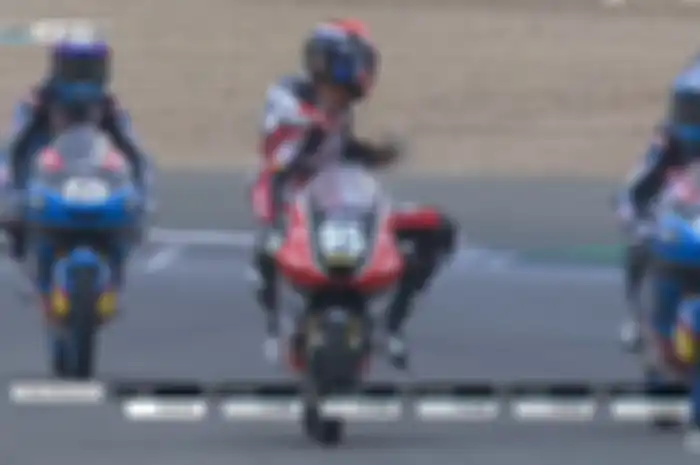 Race 1 FIM JuniorGP seri keempat Jerez, Spanyol
