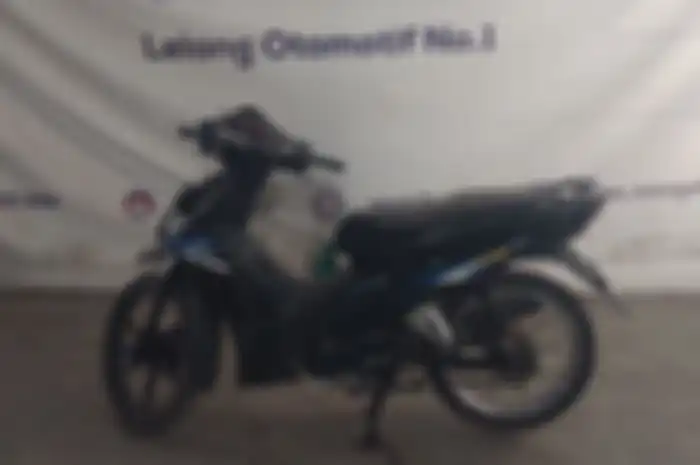 Honda Revo Rp 3 juta jadi motor murah yang dilelang di Jakarta.