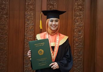 Sempat Dihack Orang Asing, Oki Setiana Dewi Kini Merasa Lega&nbsp; Akun YouTubenya Sudah Kembali