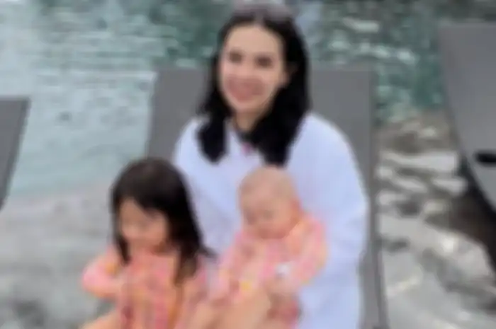 ips hemat atur uang ala Devina Hermawan. 