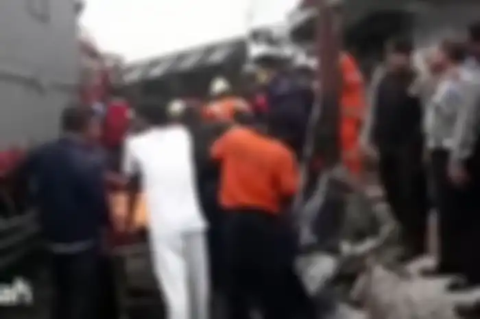 3 pemotor tewas akibat kecelakaan beruntun