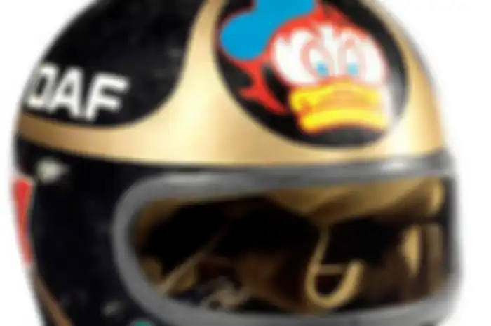 Helm Barry Sheene Pernah Dilelang Seharga Rp 47 Juta