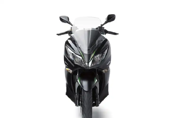 Jadi Saingan Berat NMAX dan PCX, Motor Matic Bongsor Kawasaki Ini Mendadak Stop Produksi