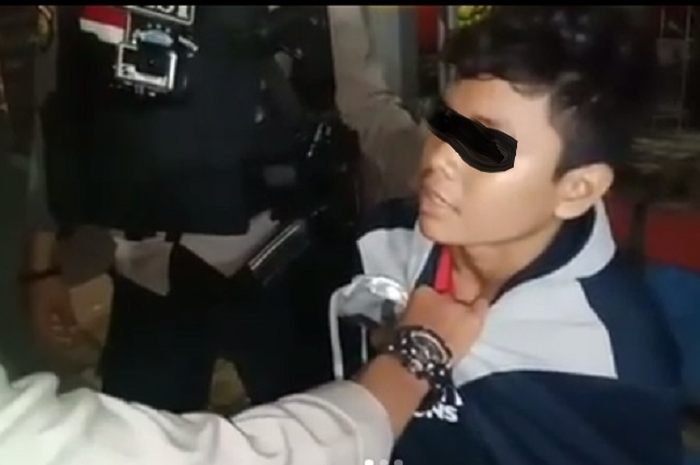 Pelaku maling ayam ditangkap tim Raimas Backbone, di Jakarta Timur.