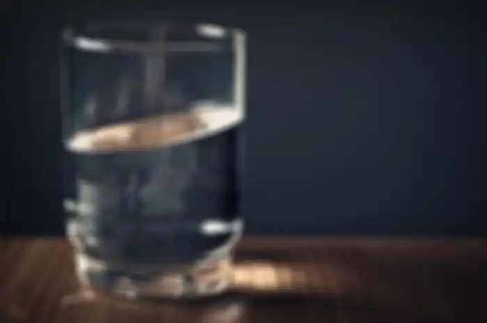 Ilustrasi minum air
