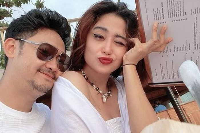 Tabiat asli Dewi Perssik dibongkar orang terdekat.