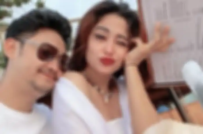 Tabiat asli Dewi Perssik dibongkar orang terdekat.