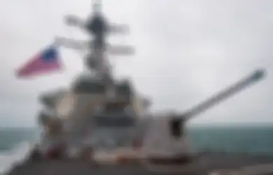 Makin Ngeri, Kapal Perang AS Injak Laut Taiwan Usai 'Provokasi' Militer China