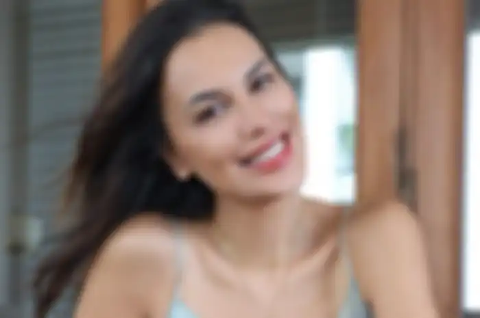 Sophia Latjuba