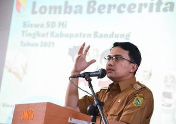 Bertengger dengan Jabatan Barunya Sebagai Wakil Bupati Bandung dengan Kekayaan Rp 22 Miliar, Sahrul Gunawan Justru Dapat Kritikan Pedas Netizen Saat Pamer Joget TikTok Bareng Tenaga Kesehatan, Disebut Tak Jaga Jarak