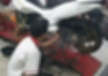 Servis CVT Motor Honda PCX 160 di Bengkel AHASS Solo, Berikut Biayanya