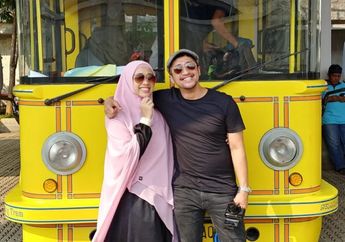 Selamat! Irfan Hakim Umumkan Sang Istri Hamil Anak Kelimanya