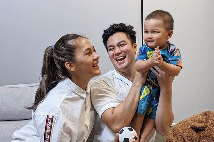 Keluarga Baim Wong 
