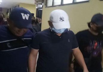 Tuai Simpati se-Tanah Air hingga Gaungkan #SavePerawatIndonesia, Inilah Kronologi Keluarga Pasien Aniaya Perawat di Palembang, Berawal dari Jarum Infus Dicabut hingga Dihajar Saat Bersimpuh Minta Maaf