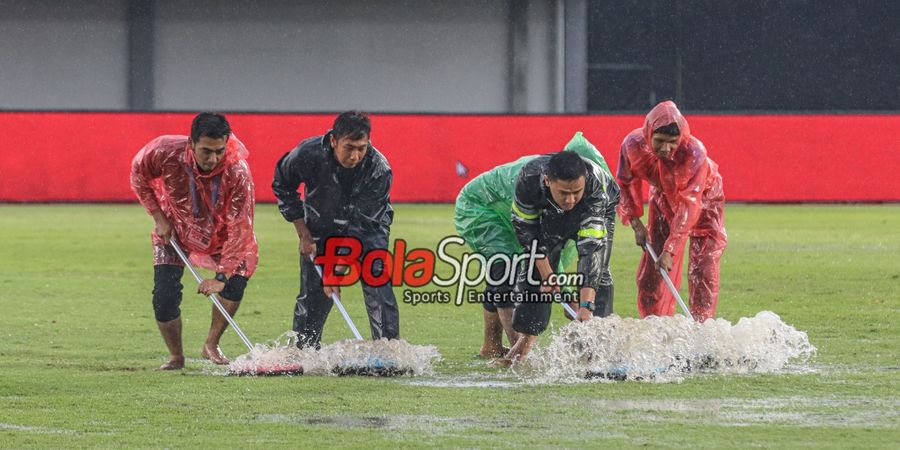 Media Inggris Soroti Tragedi Pemain Indonesia Tewas Disambar Petir di Stadion Siliwangi