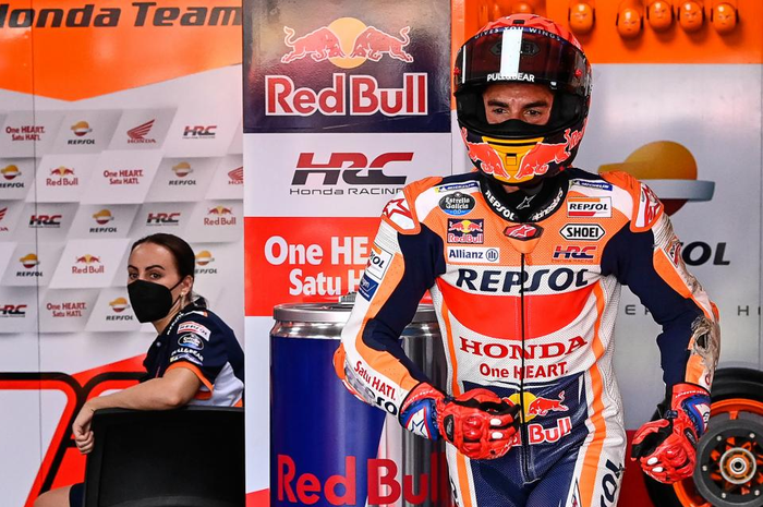 Pembalap tim Repsol Honda, Marc Marquez mengalami gegar otak dan gagal balapan di MotoGP Indonesia 2022, begini penjelasan dokter.
