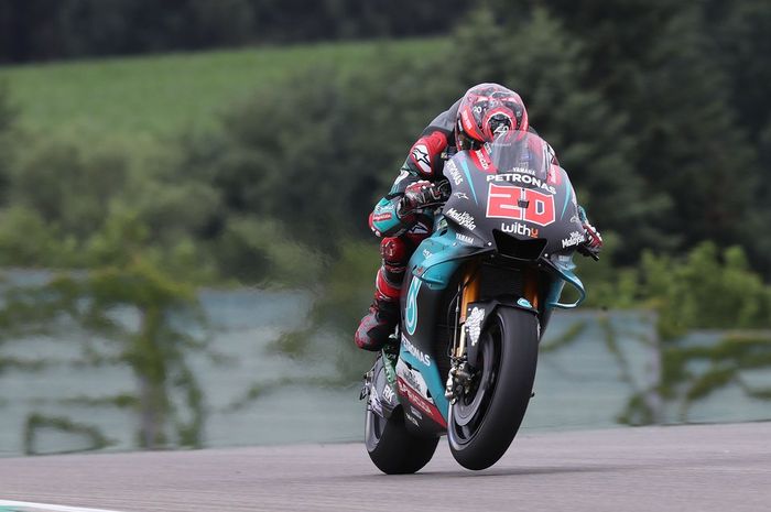 Pembalap Petronas Yamaha SRT, Fabio Quartararo, kala tampil pada sesi latihan bebas MotoGP Jerman 2019, Jumat (5/7/2019)