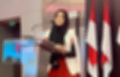 Wirda Mansur Kuliah di 3 Univ Ternama, Netizen Temukan Fakta Ini!