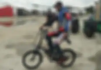 Kumpulan Foto, Fans Indonesia Pepet Pembalap MotoGP di Sirkuit Mandalika  