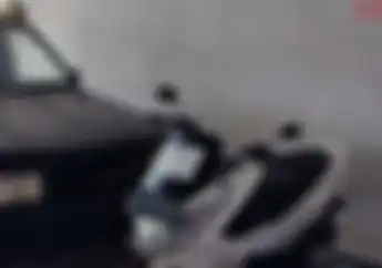 Murah Banget Nih Modal Rp 30 Juta Sudah Dapat Satu Paket Motor Honda PCX Dan Mobil Isuzu Panther BPKB Ada Semua