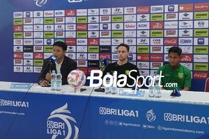 Paul Munster Isyaratkan Menyerah Kejar Juara Liga 1 Usai Persebaya Kalah dari PSS: Semoga Beruntung Persib dan Persija!