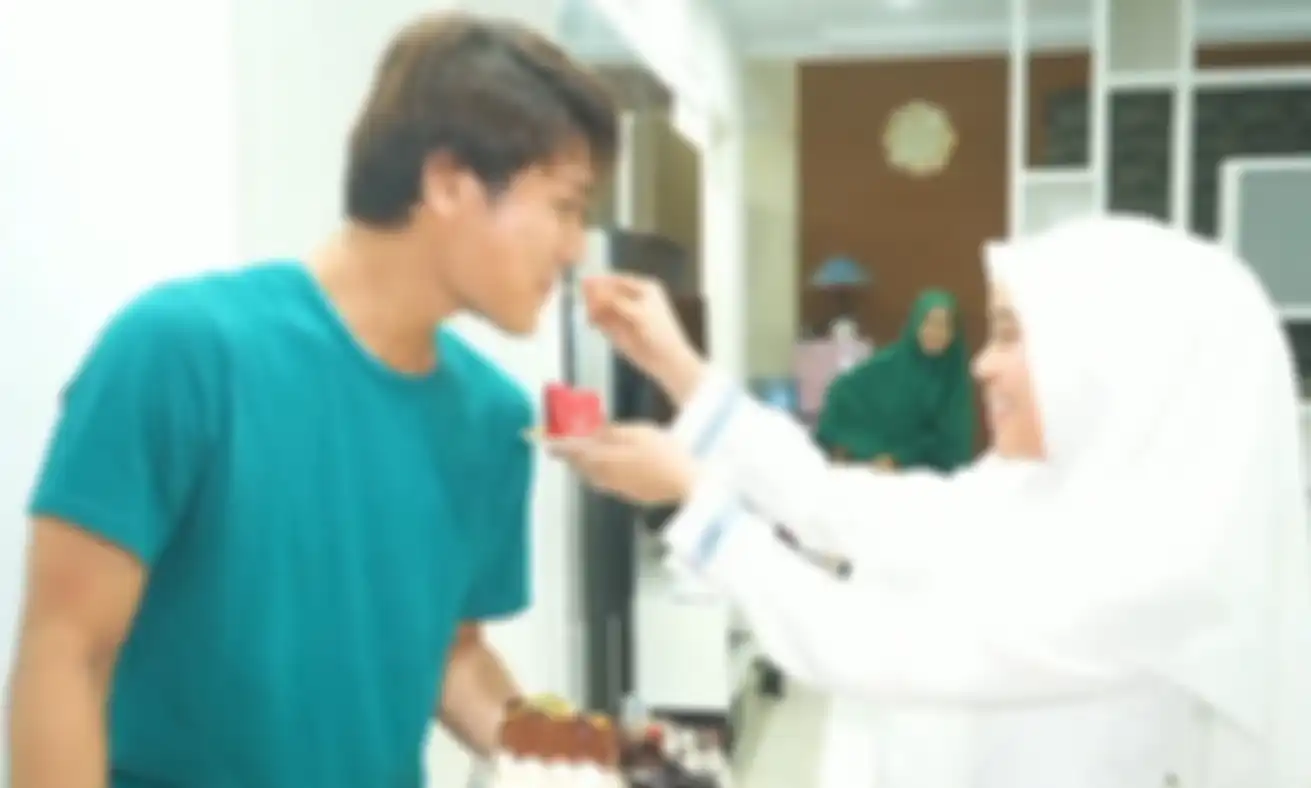 Ayah Lesty Kejora beri sinyal restu kedekatan anaknya dan Rizky Billar