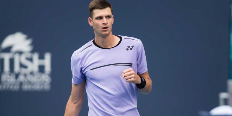 Buat Kejutan di Miami, Petenis Polandia Ini Singkirkan Dominic Thiem