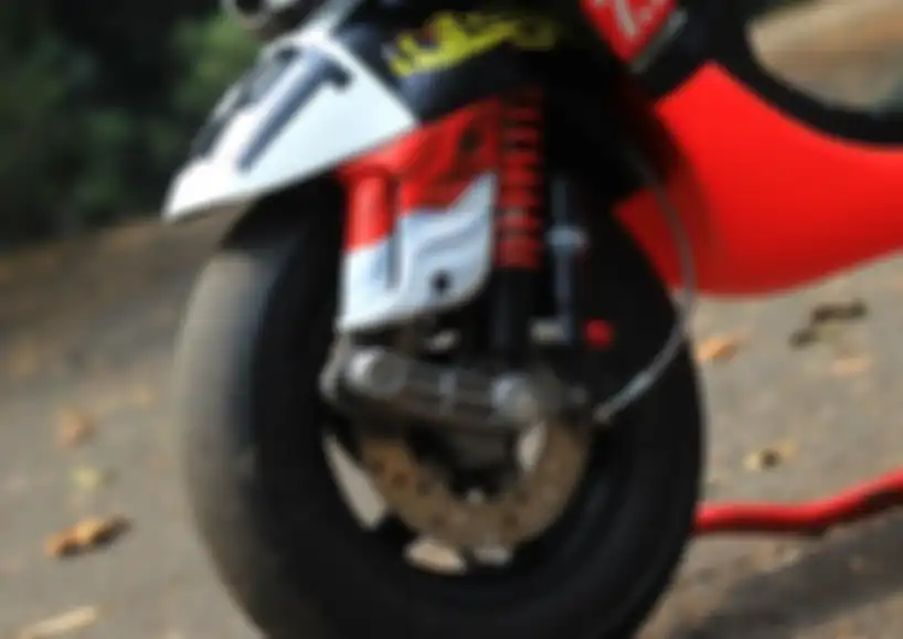 Single fork lengkap dengan pelek ini ‘copotan’ dari Zip SP MK1