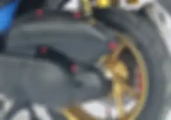 Enggak Sulit, Ini Cara Atasi Baut CVT Yamaha NMAX yang Sering Copot