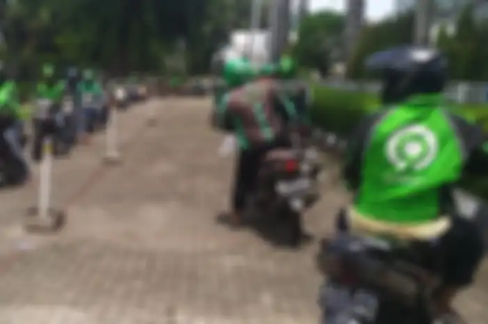 Ilustrasi ojek online boleh membawa penumpang mulai tanggal 8 Juni masa transisi PSBB Jakarta
