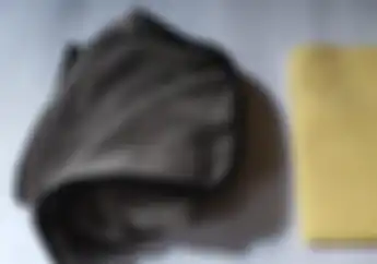 Untuk Lap Bodi Motor, Lebih Baik Pakai Kanebo atau Kain Microfiber?