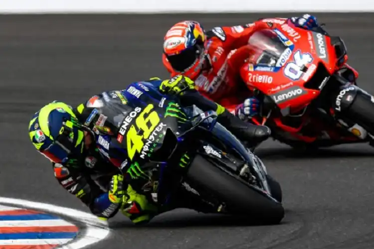 Valentino Rossi Mulai Tebar Ancaman di MotoGP 2019, Andrea Dovizioso Malah Bilang Begini