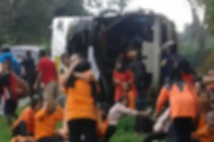 Kecelakaan di Tanjakan Emen, Subang