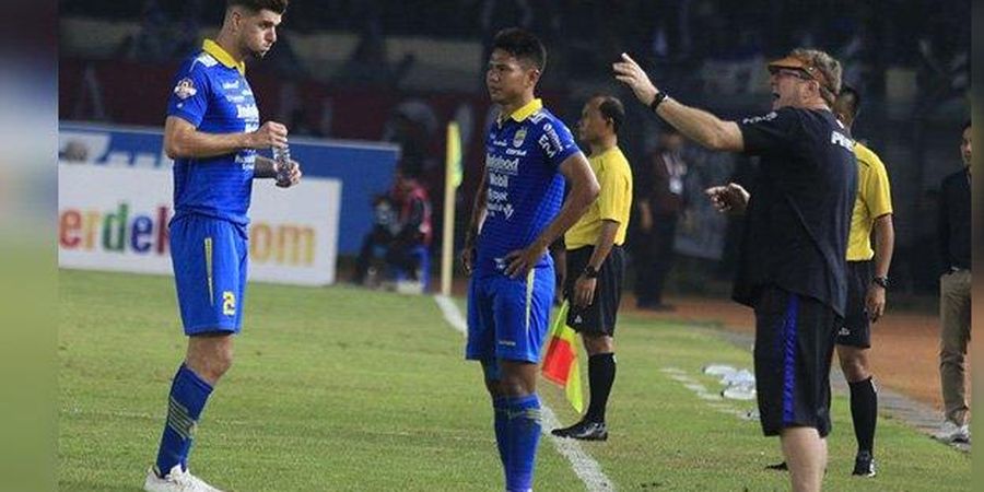 Jadwal Laga Tunda Persib Vs Arema Beredar, Robert Rene Alberts Langsung Menolak