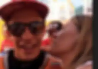 Akhirnya Terbongkar, Alasan Marc Marquez Lebih Suka Rayakan Kemenangan dengan Mencium Fans