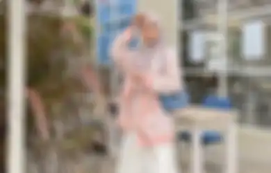 Neomu Kiyowo! Tiru 5 Inspirasi OOTD Hijab ala Fashion Cewek Korea Yuk!