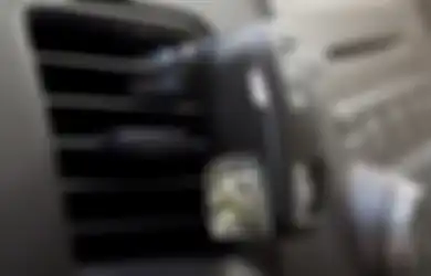 Mobil Jadi Rusak, Ini Alasannya Jangan Pasang Parfum di Kisi-kisi AC