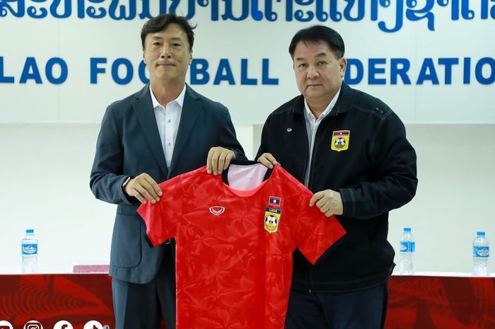 Federasi Sepak Bola Laos menunjuk pelatih asal Korea Selatan, Ha Hyeok-jun sebagai pelatih kepala.