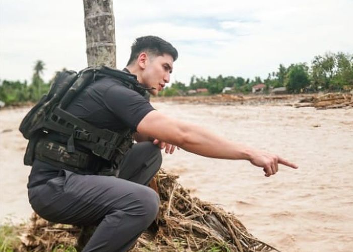 Verrell Bramasta datangi lokasi banjir Sumatera