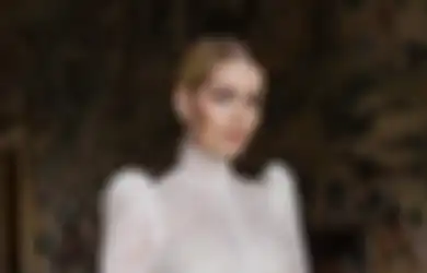 Empat Potret Menawan Kitty Spencer, Keponakan Putri Diana yang Kenakan Gaun Pengantin Klasik Bergaya Victoria