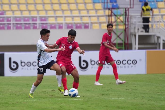 Singapura vs Laos pada laga kedua Grup A ASEAN Cup U-16 2024 di Stadion Manahan Solo, Jawa Tengah, Senin (24/6/2024).