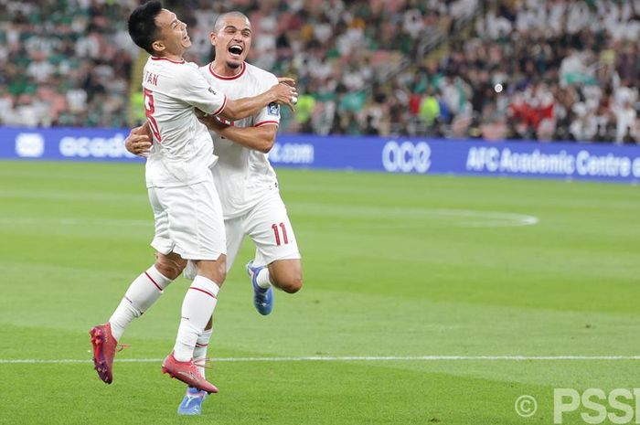 Nasib berbeda dialami rival Timnas Indonesia di Asia Tenggara, Vietnam dan Thailand.