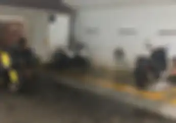 Cuci Motor di Restomax Moto Detailing Pakai Sabun Mahal, Biayanya Cuma Rp 17 Ribuan