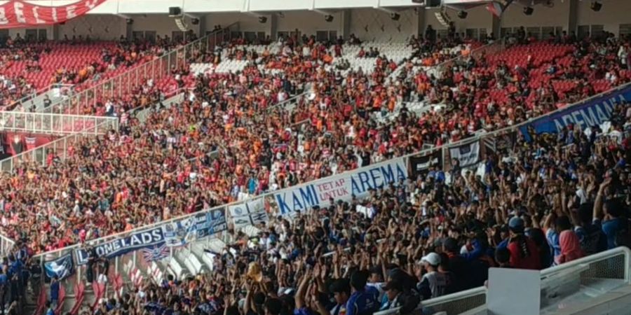 Dirigen Aremania Pingsan saat Laga Persija Vs Arema FC, Ini Sebabnya