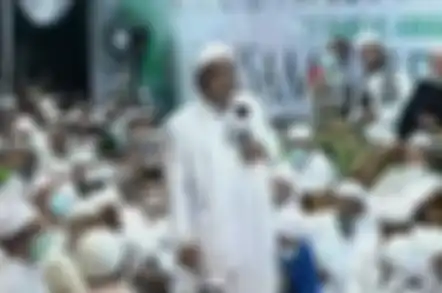 Acara Maulid Nabi yang diisi Habib Rizieq.