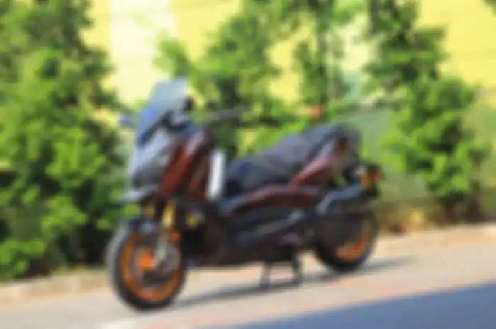 Yamaha XMAX Berkaki Superbike, pemiliknya sanggup membayar ratusan juta.