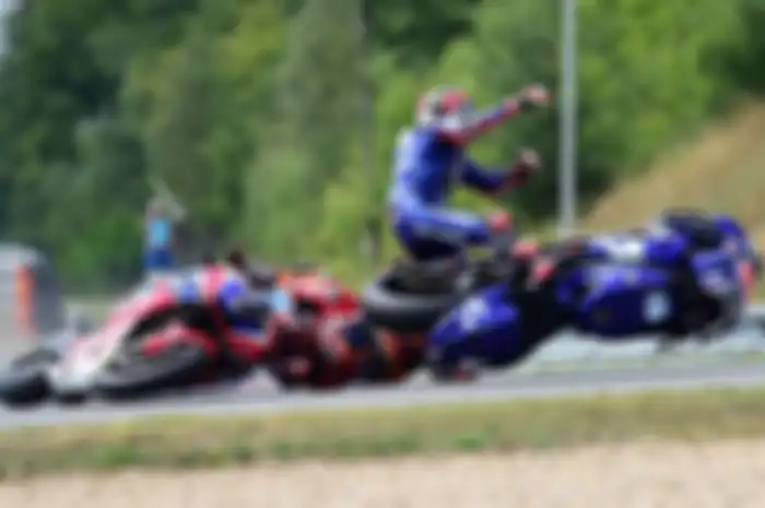 Maverick Vinales crash di lap pertama MotoGP Ceko.